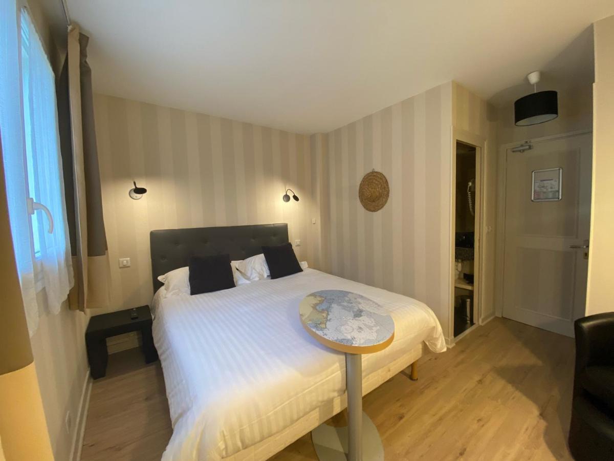 Hotel Le Lichen De La Mer บาตซ์-ซูร์-แมร์ ภายนอก รูปภาพ