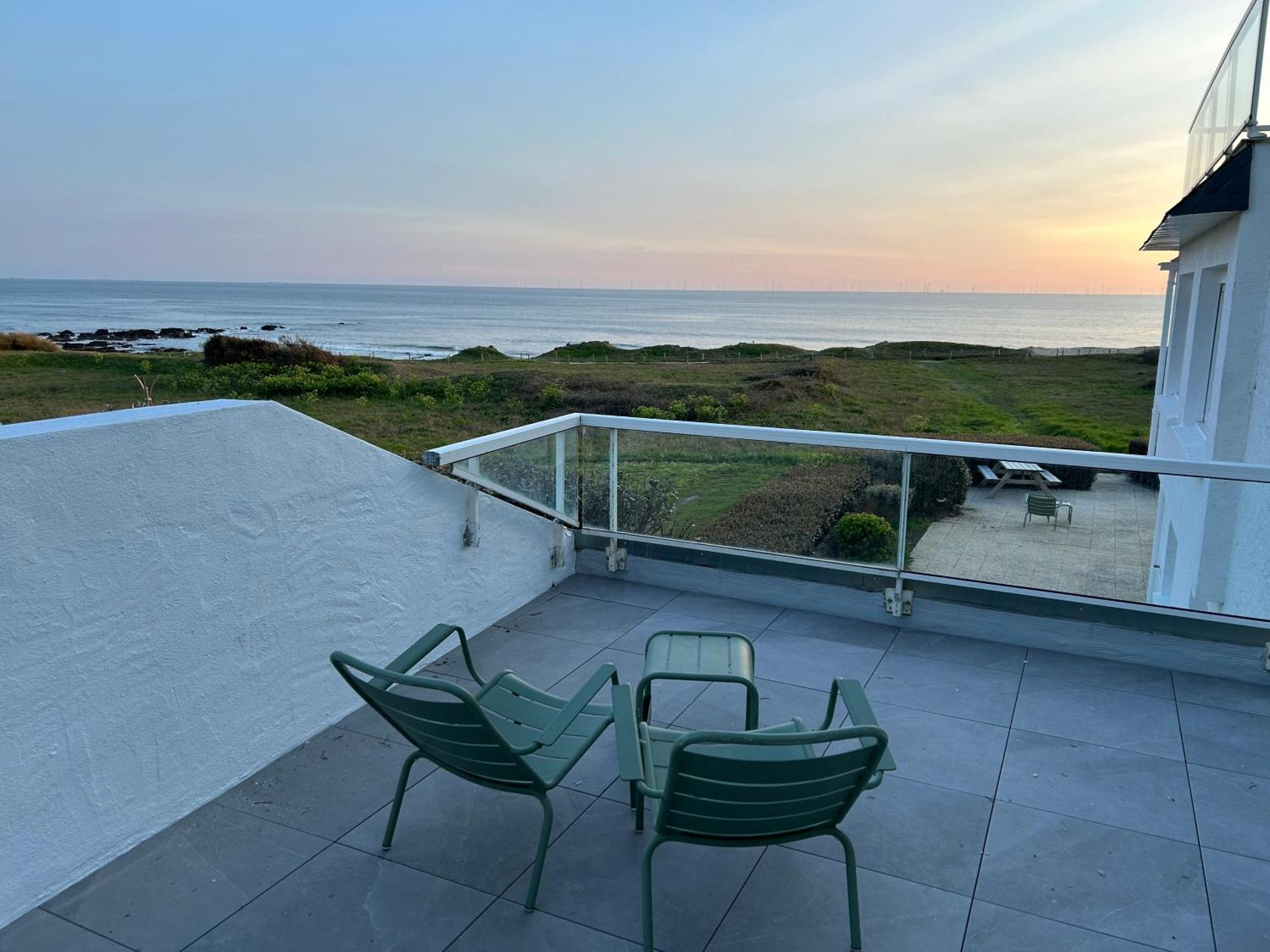 Hotel Le Lichen De La Mer บาตซ์-ซูร์-แมร์ ภายนอก รูปภาพ
